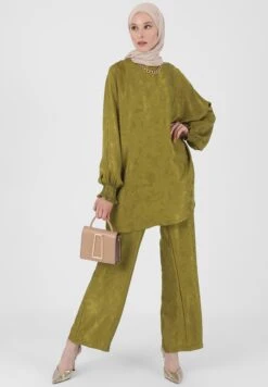 CREW NECK REFKA - Spodnie Materia艂owe - Green