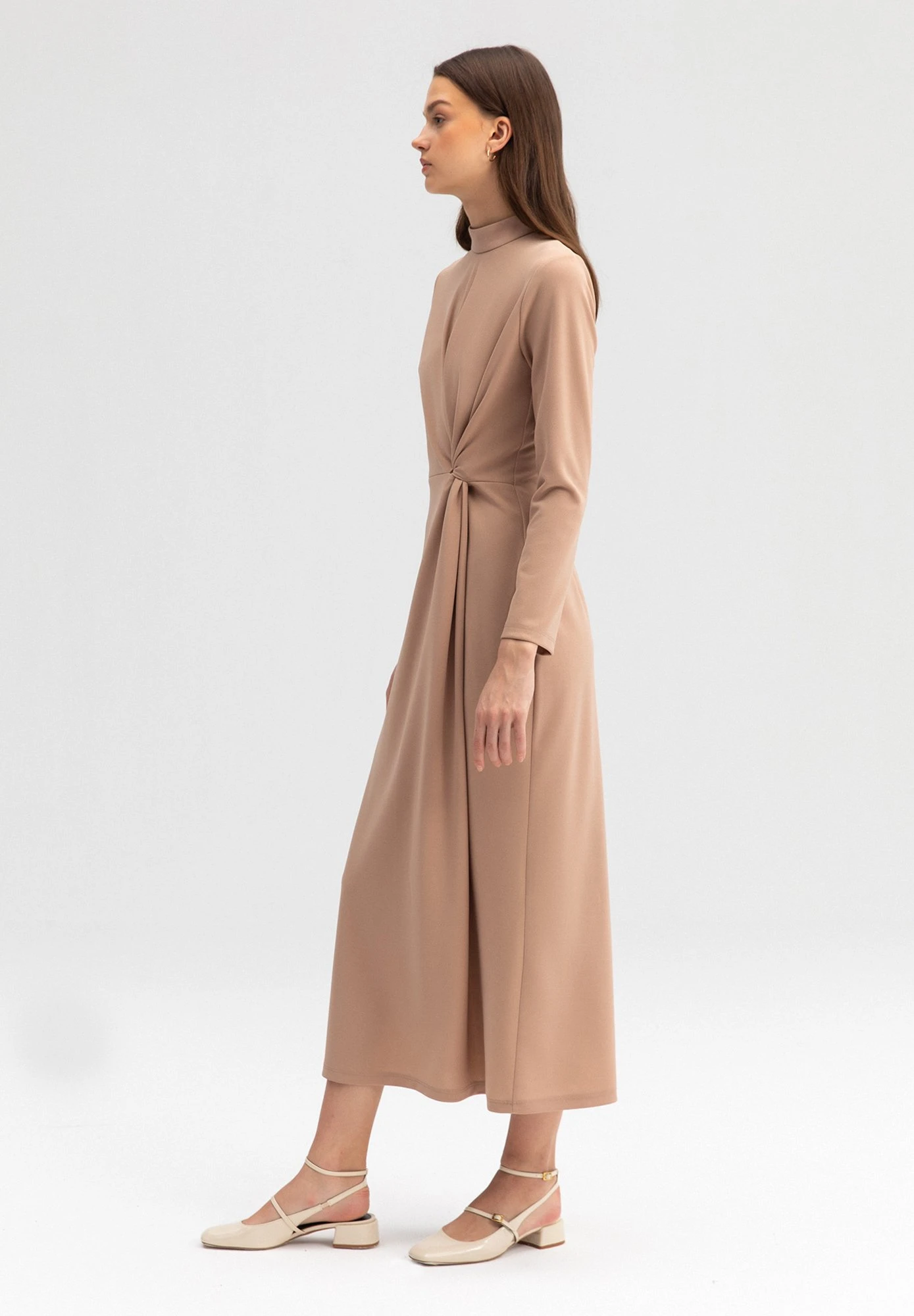 SIDE SHIRRED - Sukienka Letnia - Beige - obrazek 3