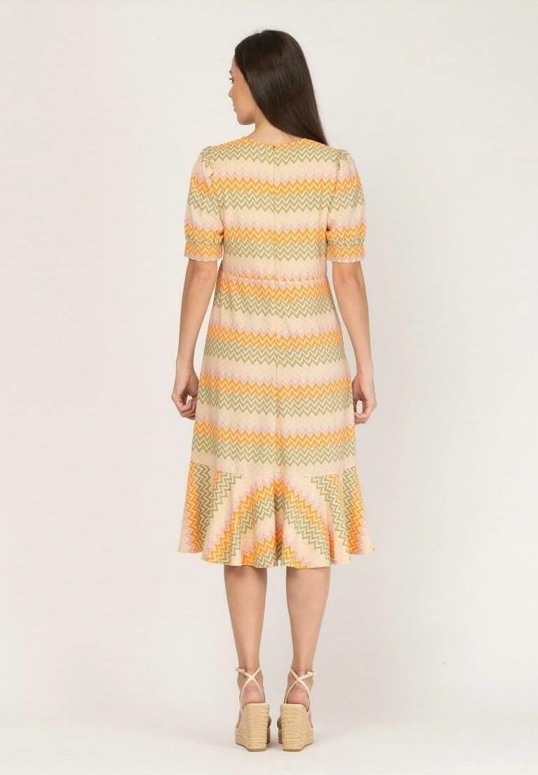 MIDI CRUZADO - Sukienka Letnia - Beige - obrazek 3