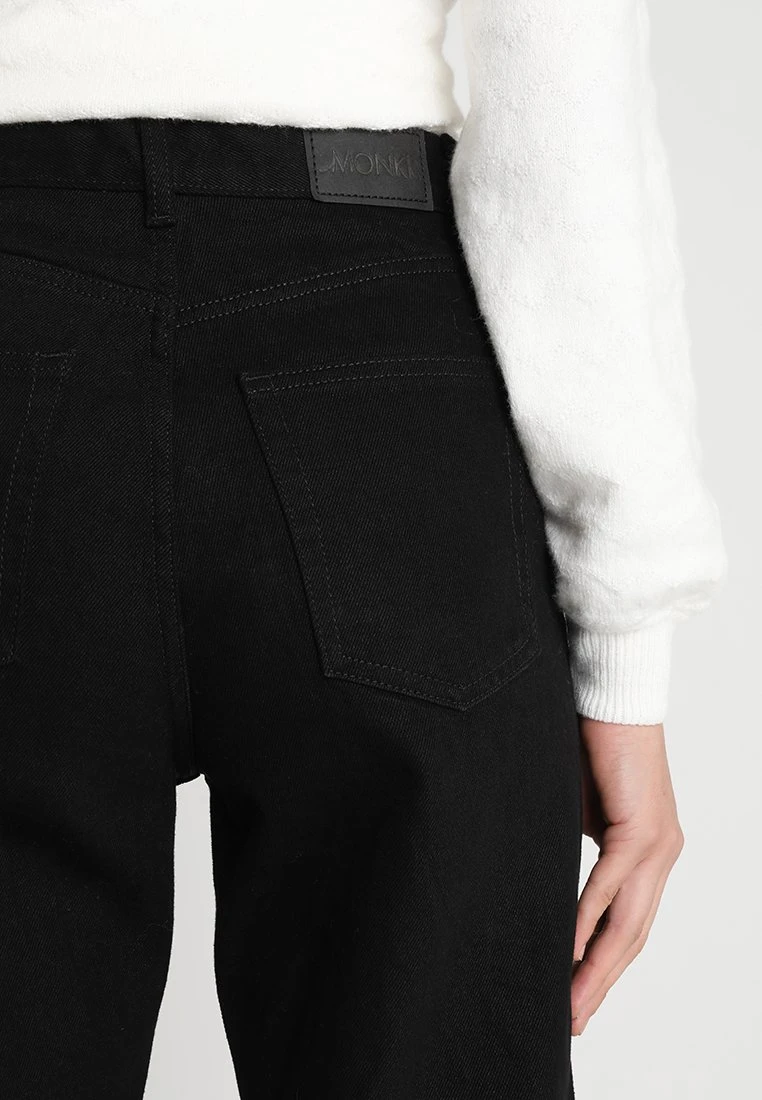 Monki Jeansy Bootcut - Black - obrazek 6