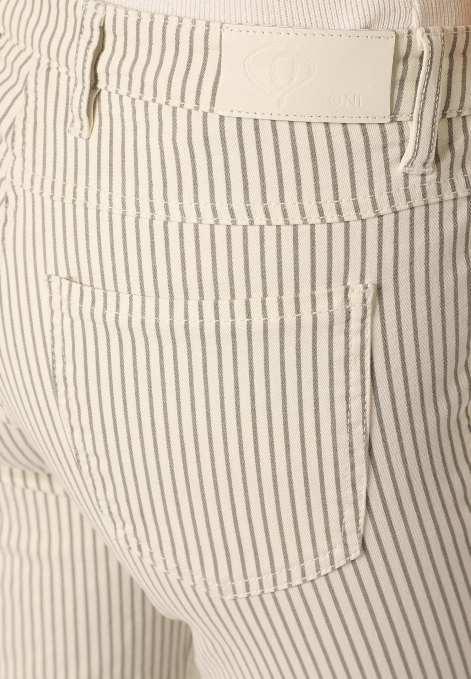 TONI Spodnie Materiałowe - Sand Hellgrau - obrazek 3