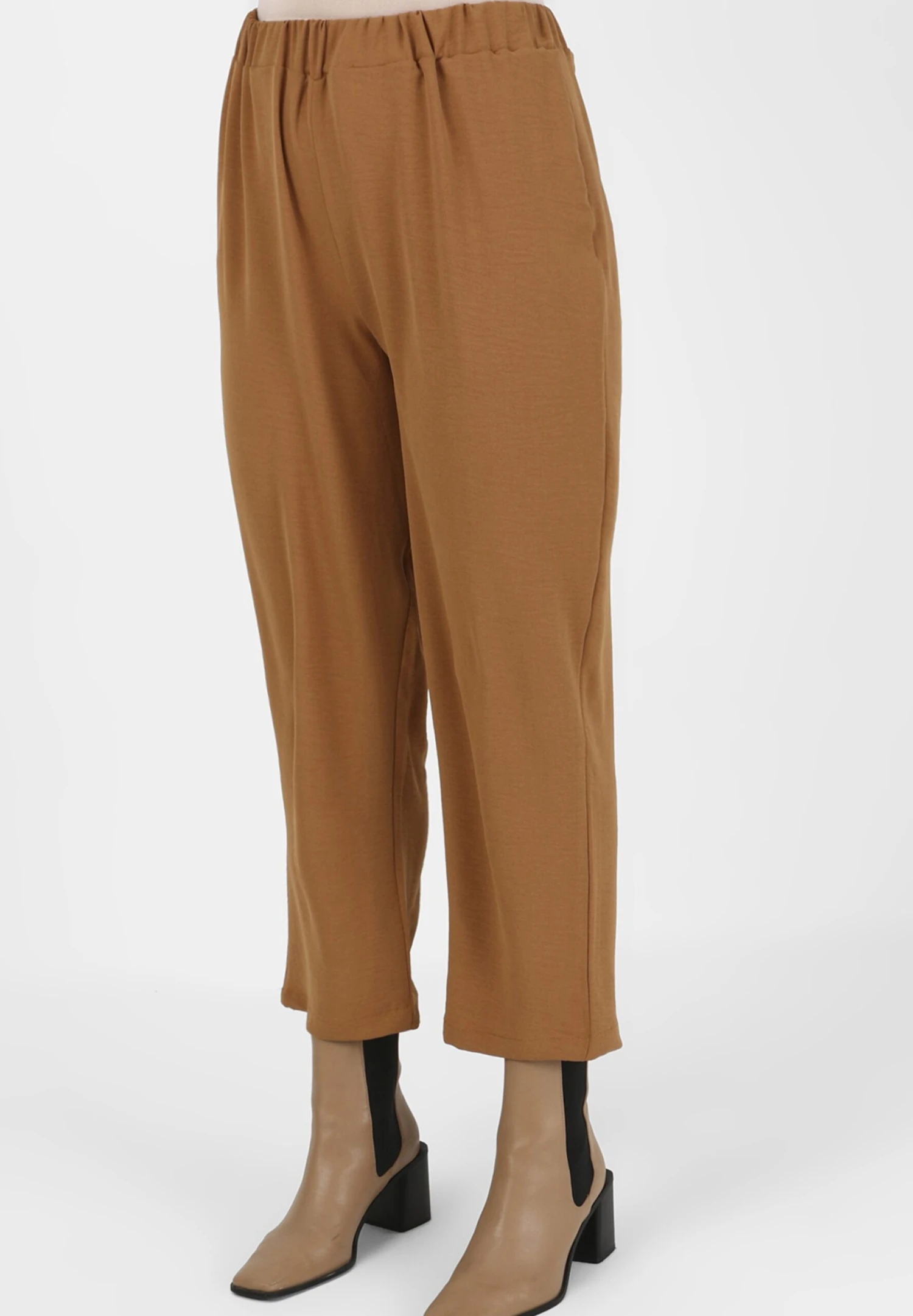 CREW NECK - PLUS SIZE - ALIA - Spodnie Materiałowe - Camel - obrazek 5