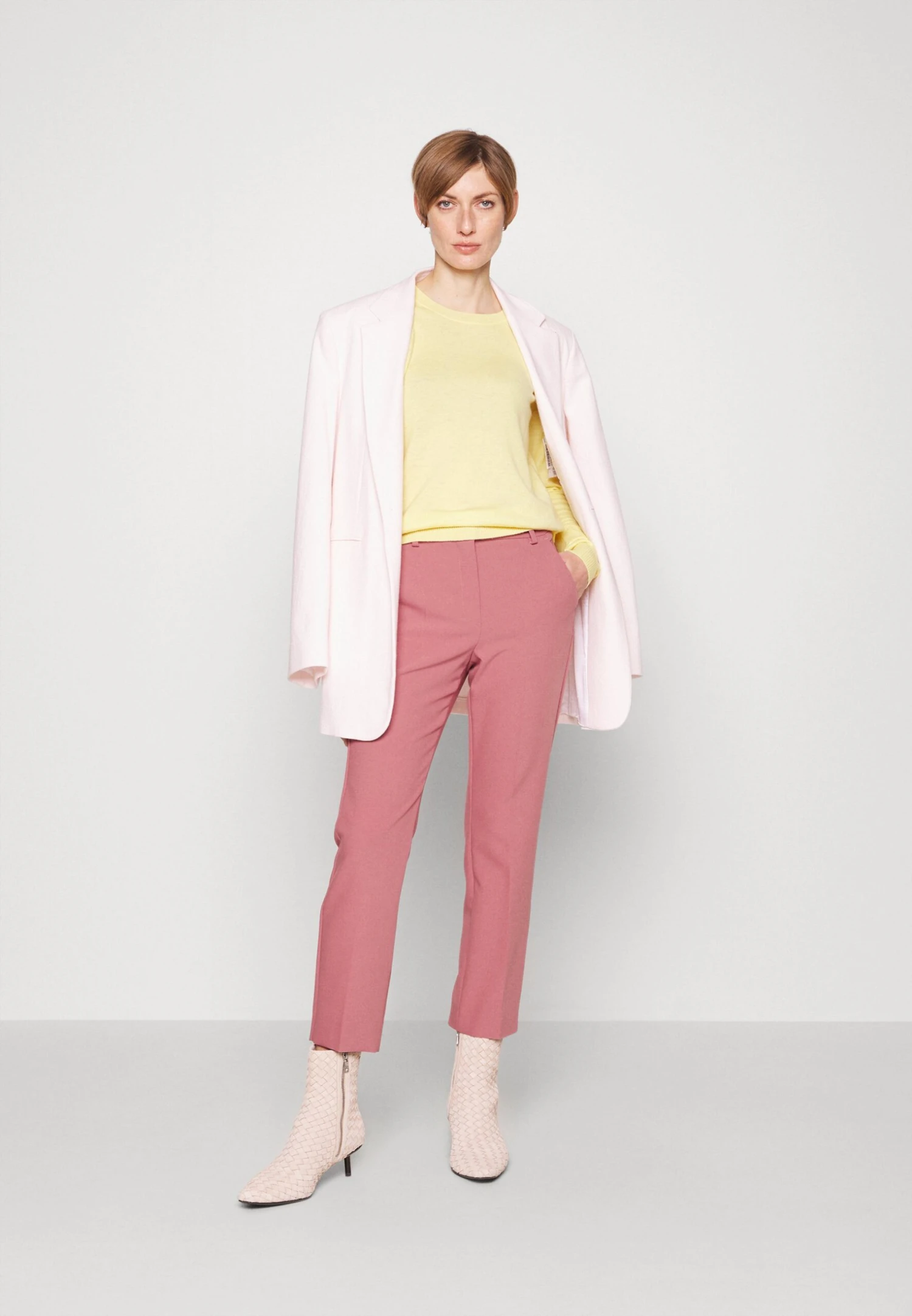 RANA - Spodnie Materiałowe - Peonia - obrazek 2