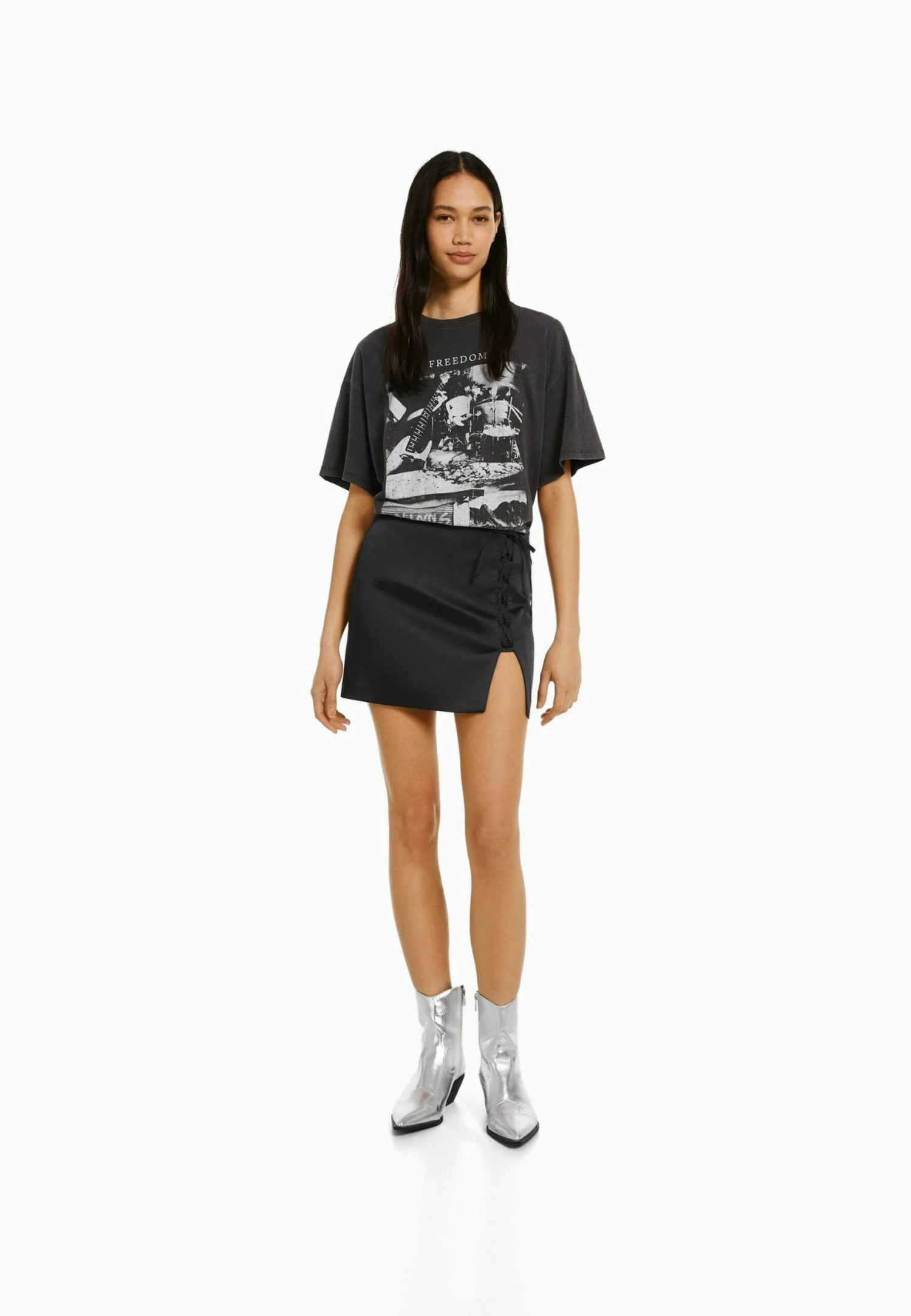 BERSHKA UP - MINI - Spódnica Mini - Black - obrazek 2