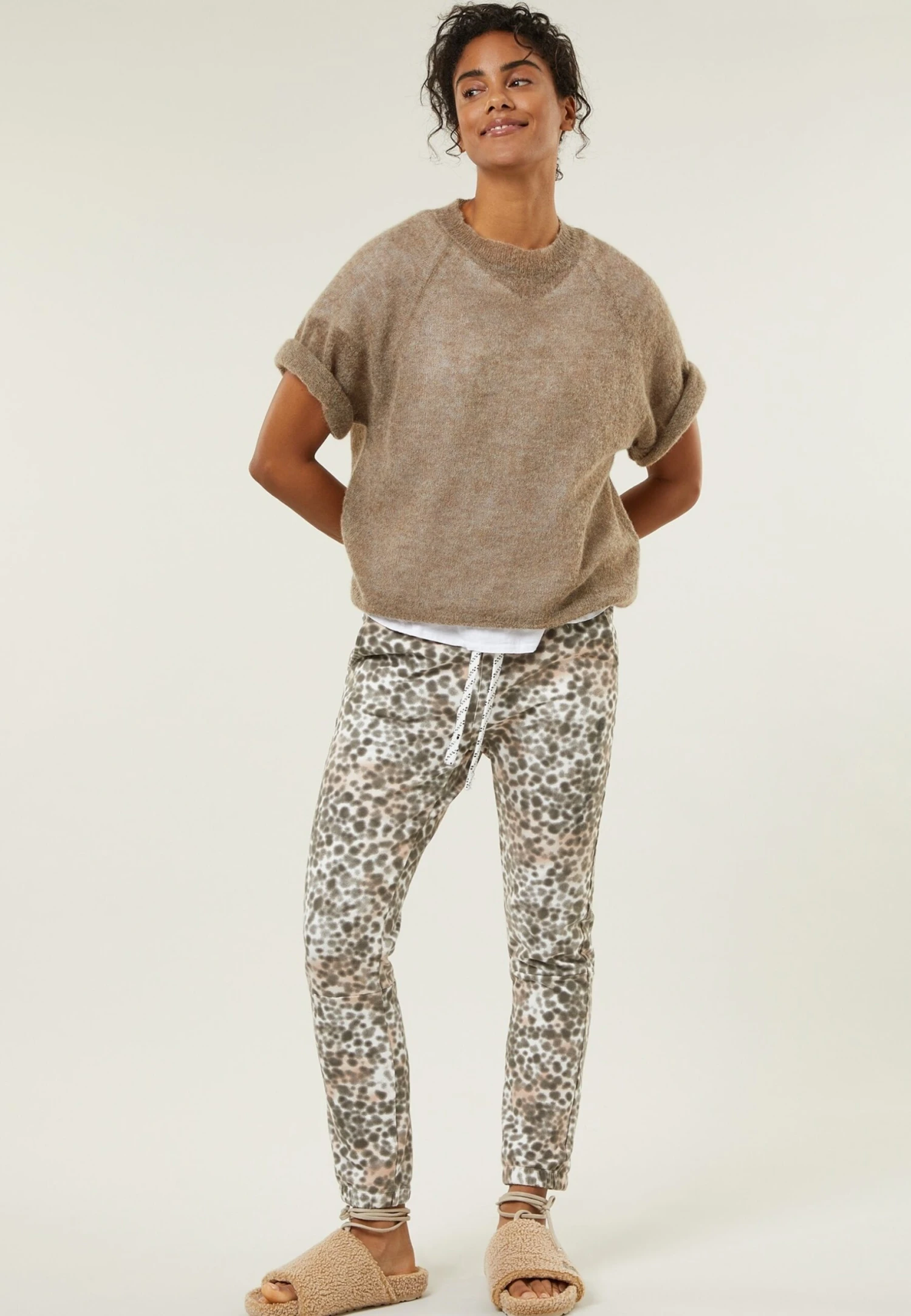 BOTTOMS CROPPED LEOPARD - Spodnie Treningowe - Ecru