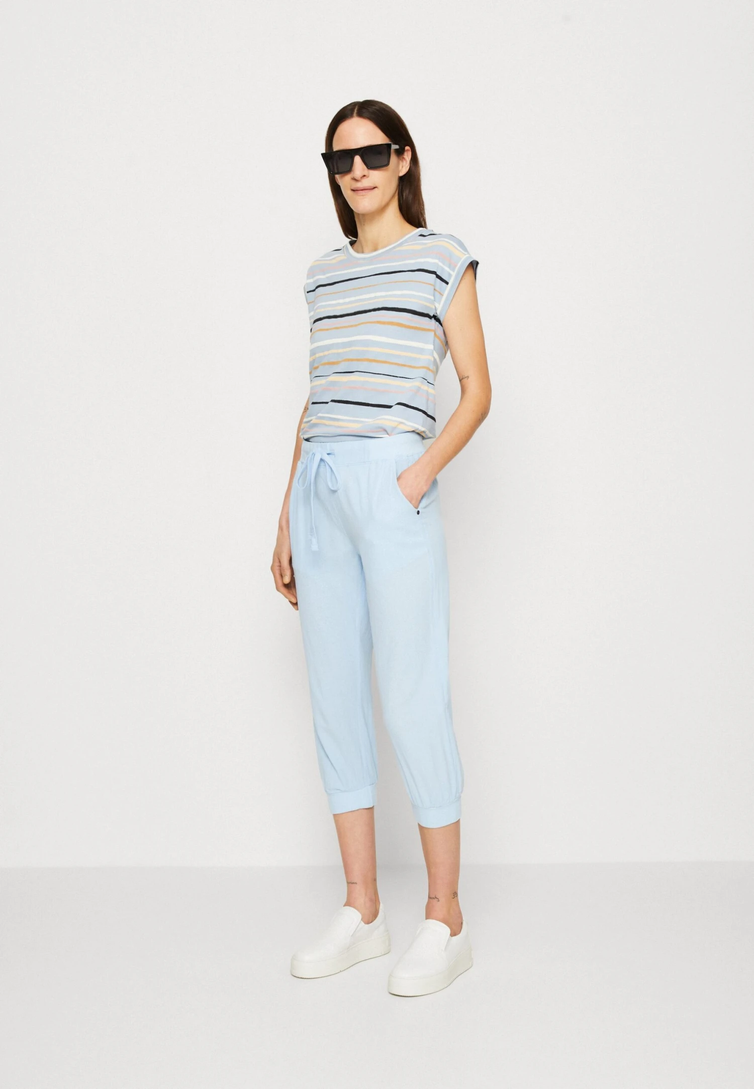 Kaffe NAYA CAPRI - Szorty - Windsurfer - obrazek 2