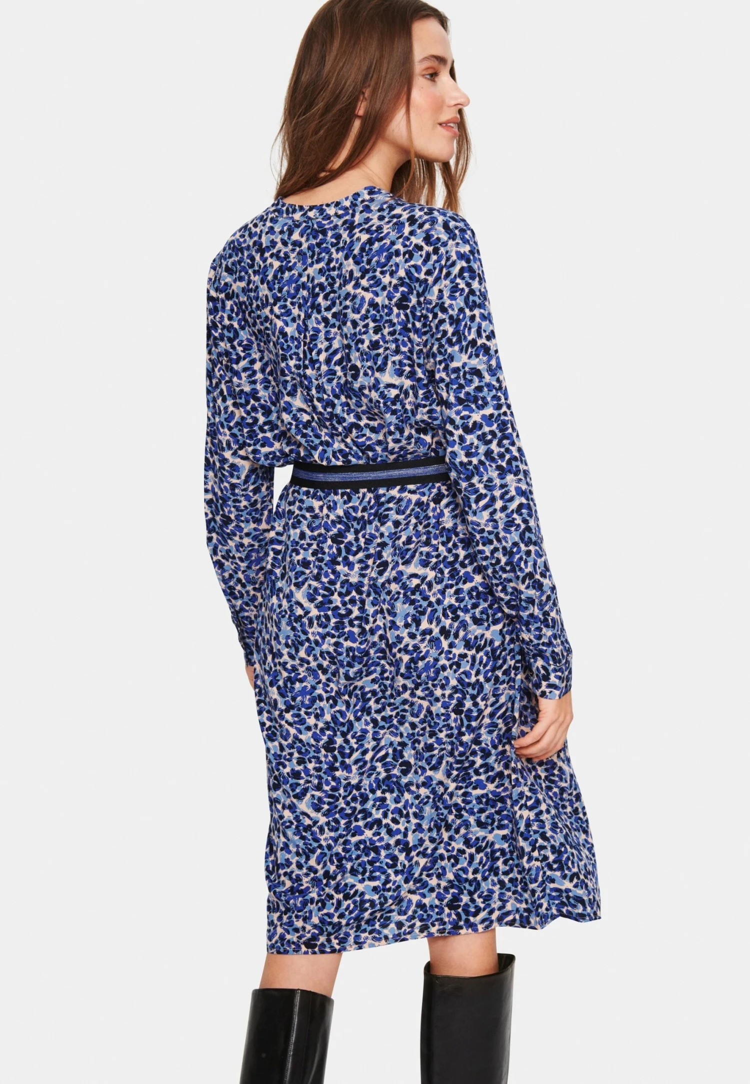 Saint Tropez PELÉSZ - Sukienka Koszulowa - Night Sky Leo Florals - obrazek 3