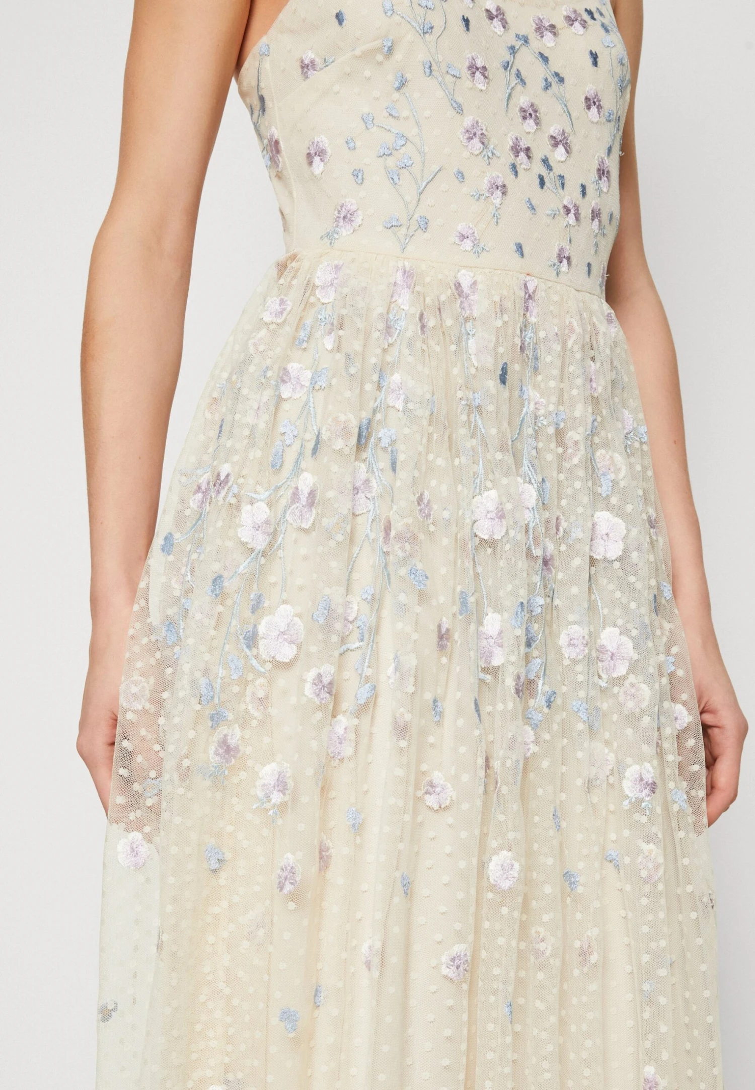 DELICATE FLORAL EMBROIDERED - Suknia Balowa - Ecru - obrazek 6