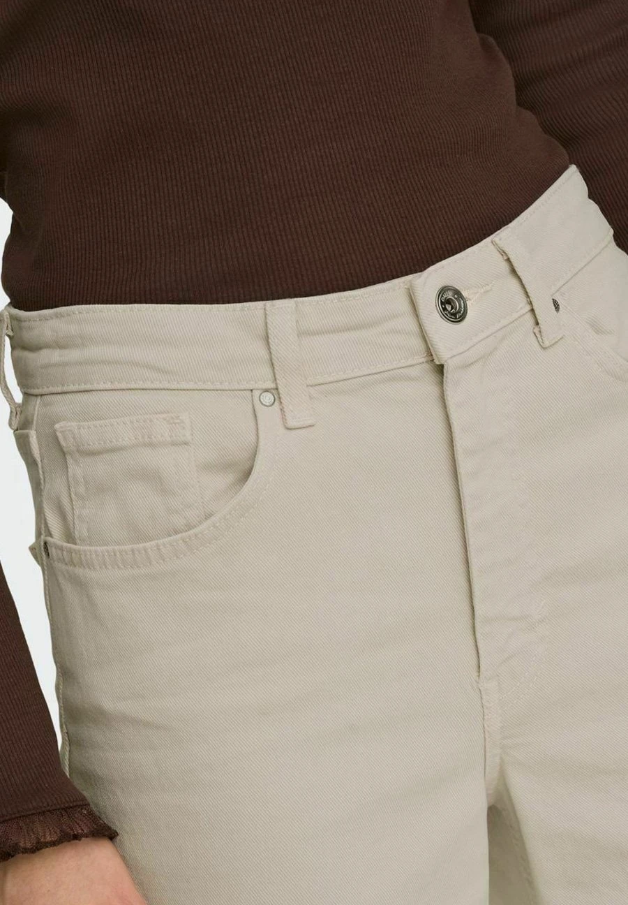 ONLY HIGH WAIST JUICY - Jeansy Dzwony - Ecru - obrazek 4