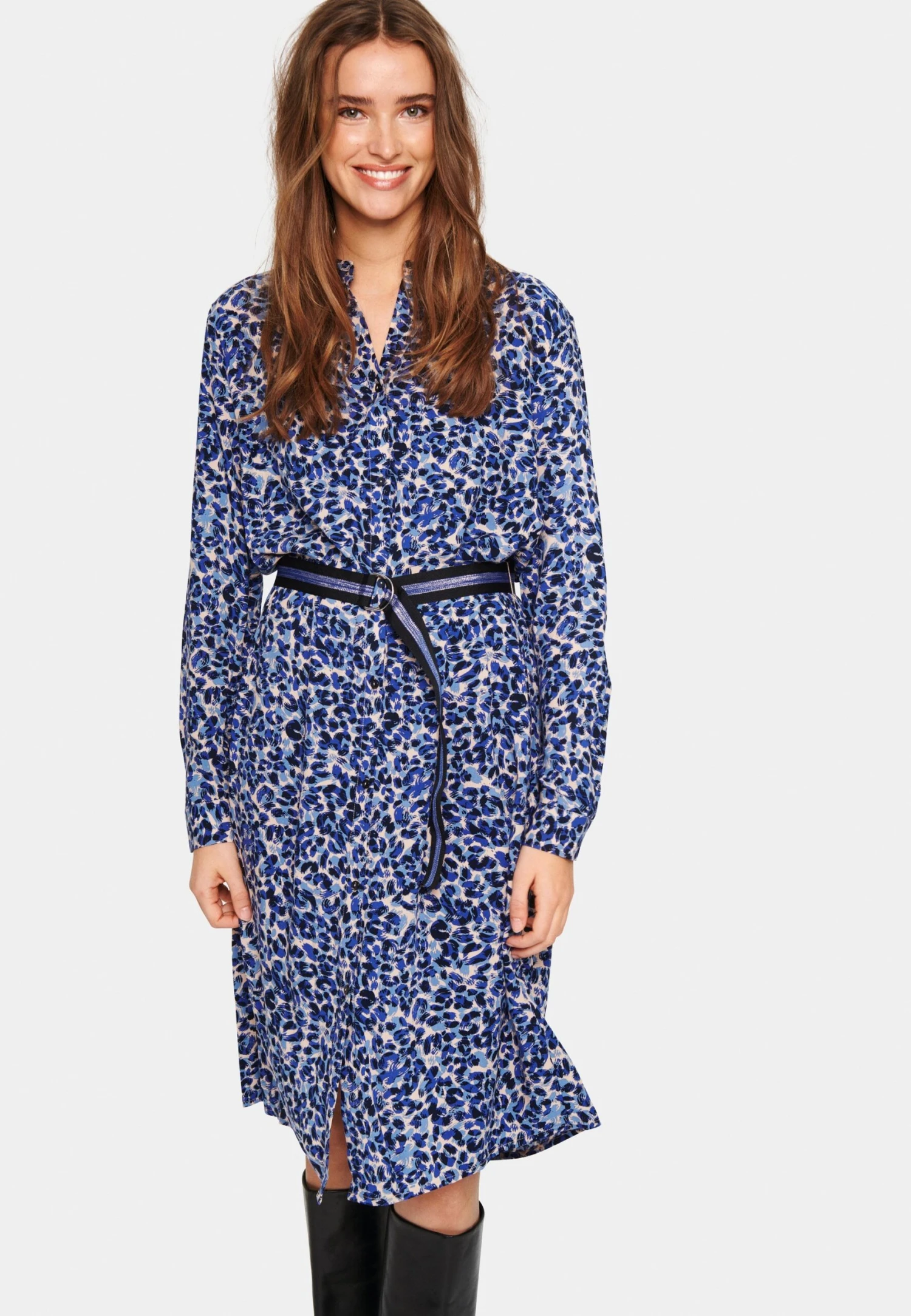 Saint Tropez PELÉSZ - Sukienka Koszulowa - Night Sky Leo Florals