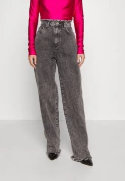 Han Kjøbenhavn DISTRESSED - Jeansy Relaxed Fit - Black