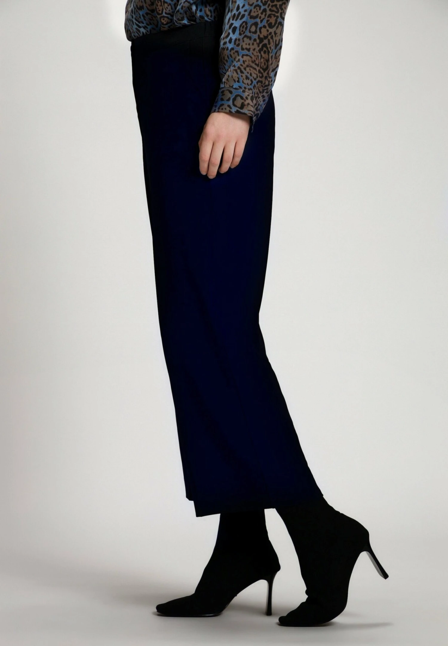 Ulla Popken Spodnie Materiałowe - Diepdonkerblauw - obrazek 4