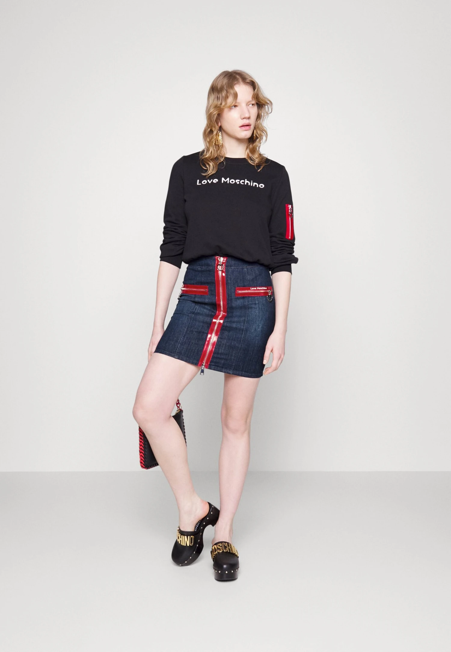 LOVE MOSCHINO Spódnica Mini - Blue Denim - obrazek 2