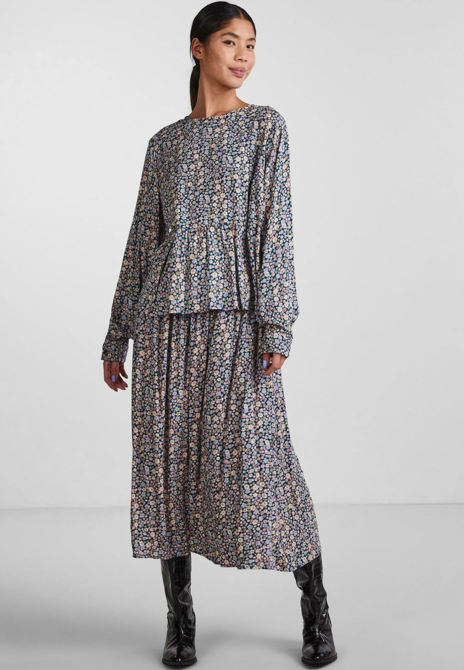 Pieces Bluzka - Deep Lagoon - obrazek 2