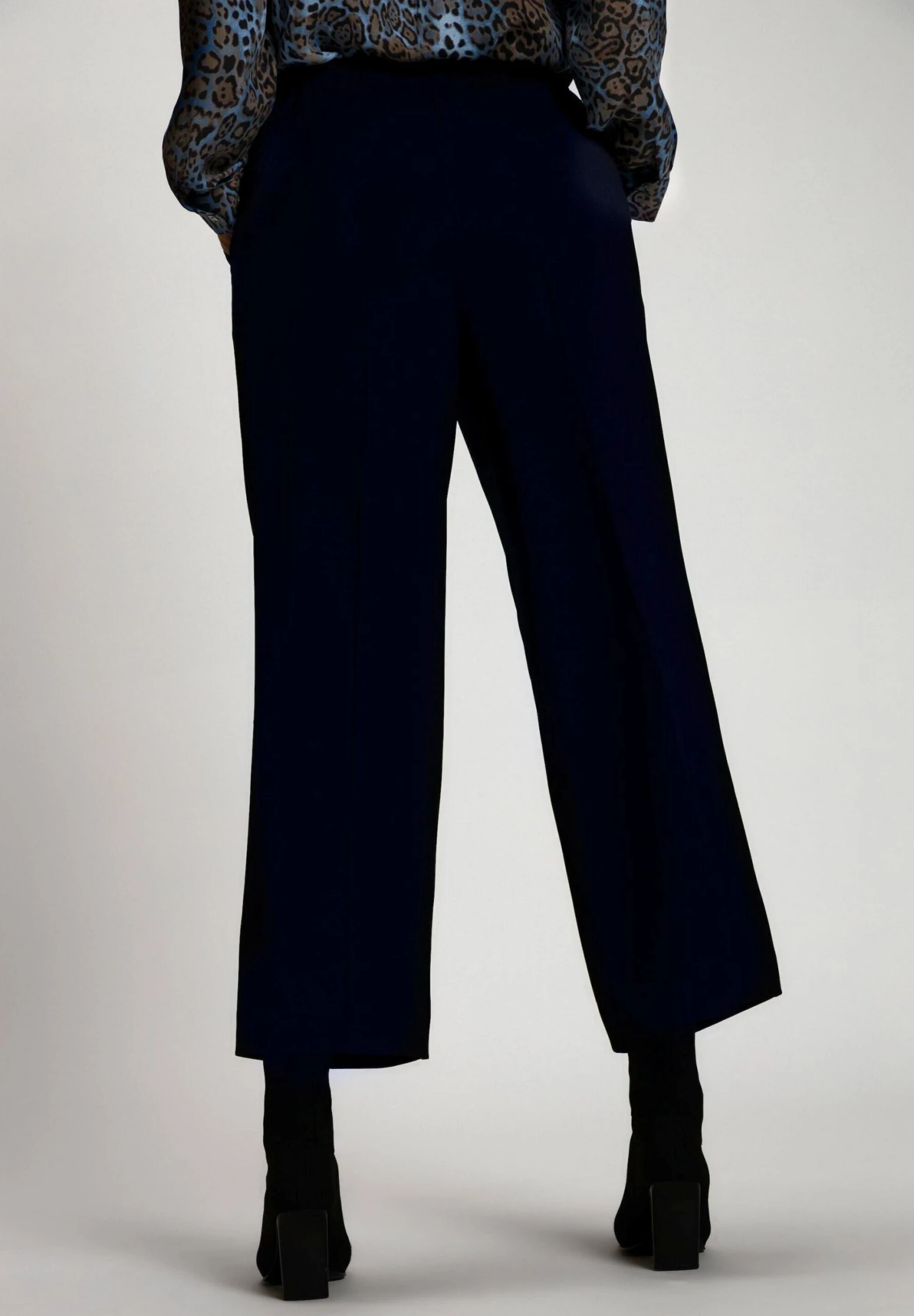 Ulla Popken Spodnie Materiałowe - Diepdonkerblauw - obrazek 3